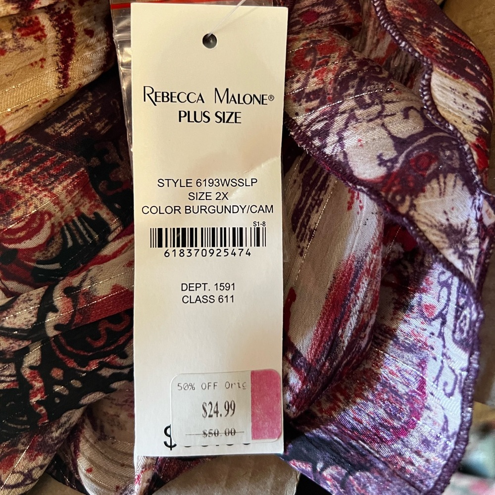 Rebecca Malone NWT 2X Burgundy and cream peasant Top - Picture 2 of 2